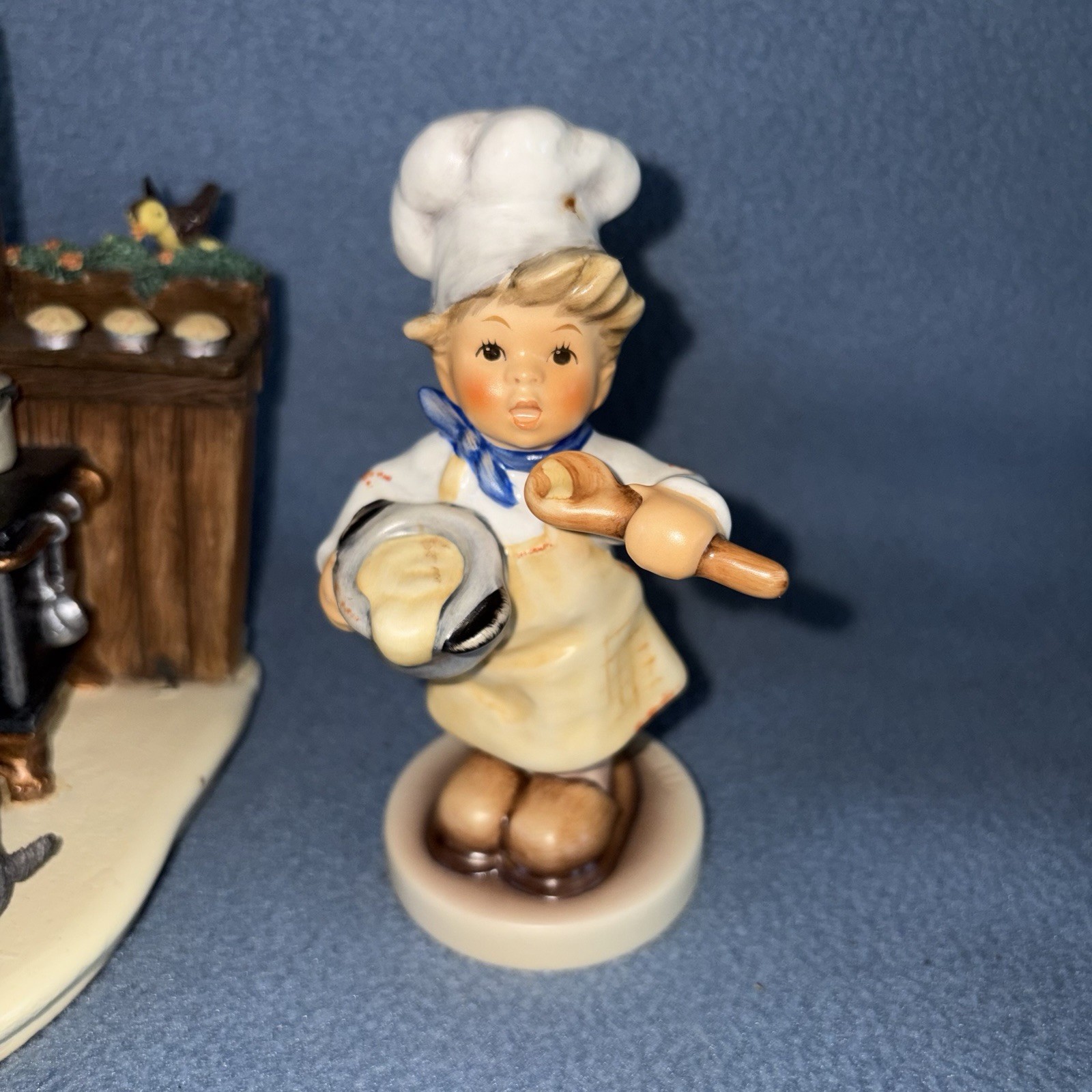 M.I. Hummel Cozy In the Kitchen Collector’s Set Figurine & HummelScape Baker