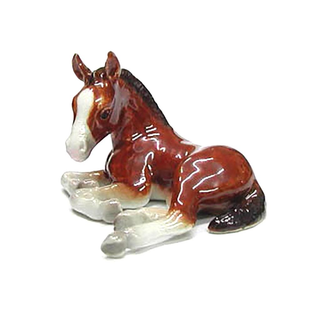 Northern Rose Horse – Clydesdale Foal Laying Down – Miniature Porcelain Figurine