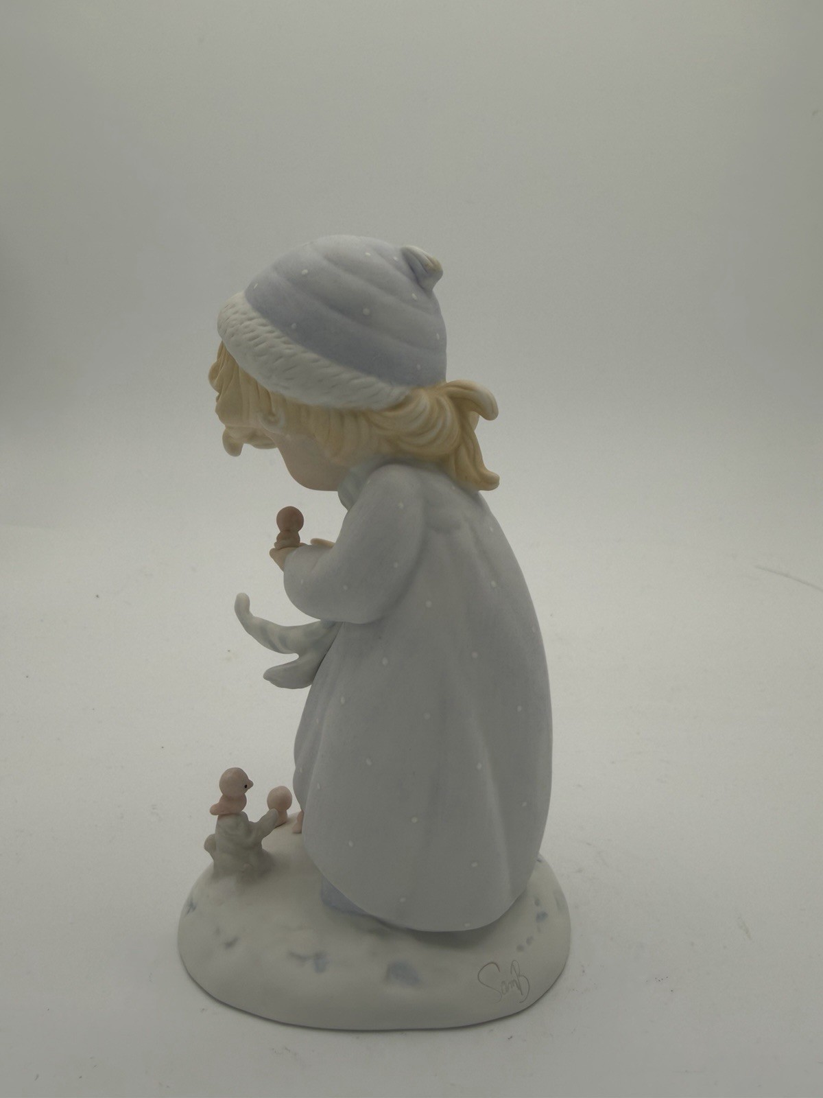 Precious Moments 12092 Winter’s Song, Limited Edition Four Seasons Series