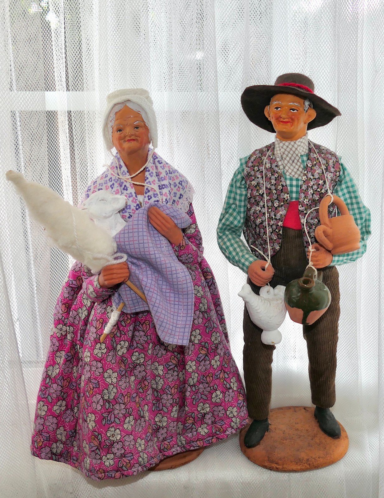 Vintage Santons France Signed Simone JOUGLAS Terracotta HP Old Couple Figurines