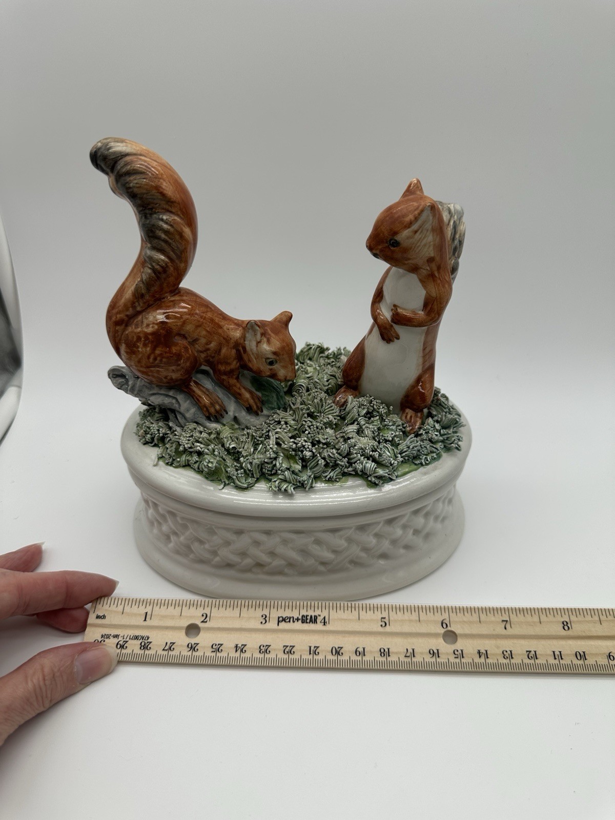 VTG NICE! Porcelain Squirrels handmade in Italy Fall Trinket Container Decor