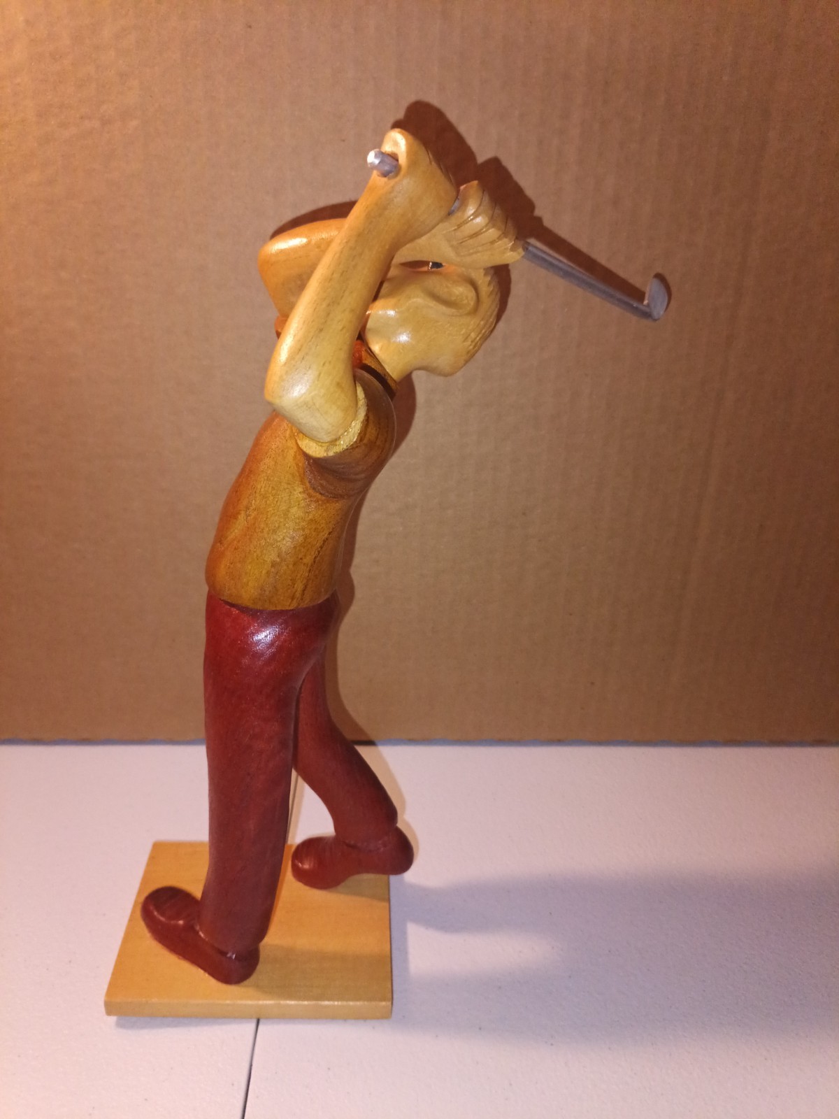 Wooden Carving Statue Figurine Figure Male Golfer Golf Club Made in Italy 11.75″