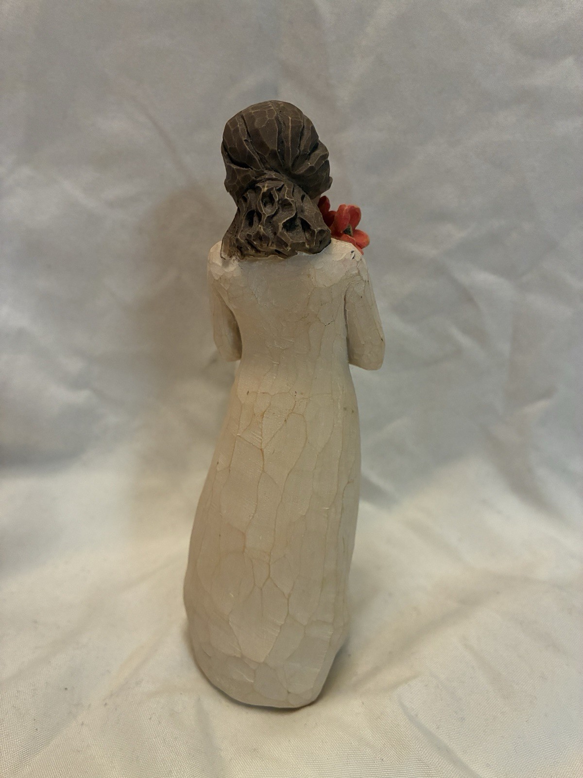 Willow Tree Surrounded By Love Figure Woman with Flowers Demdaco 5” 2009 Statue