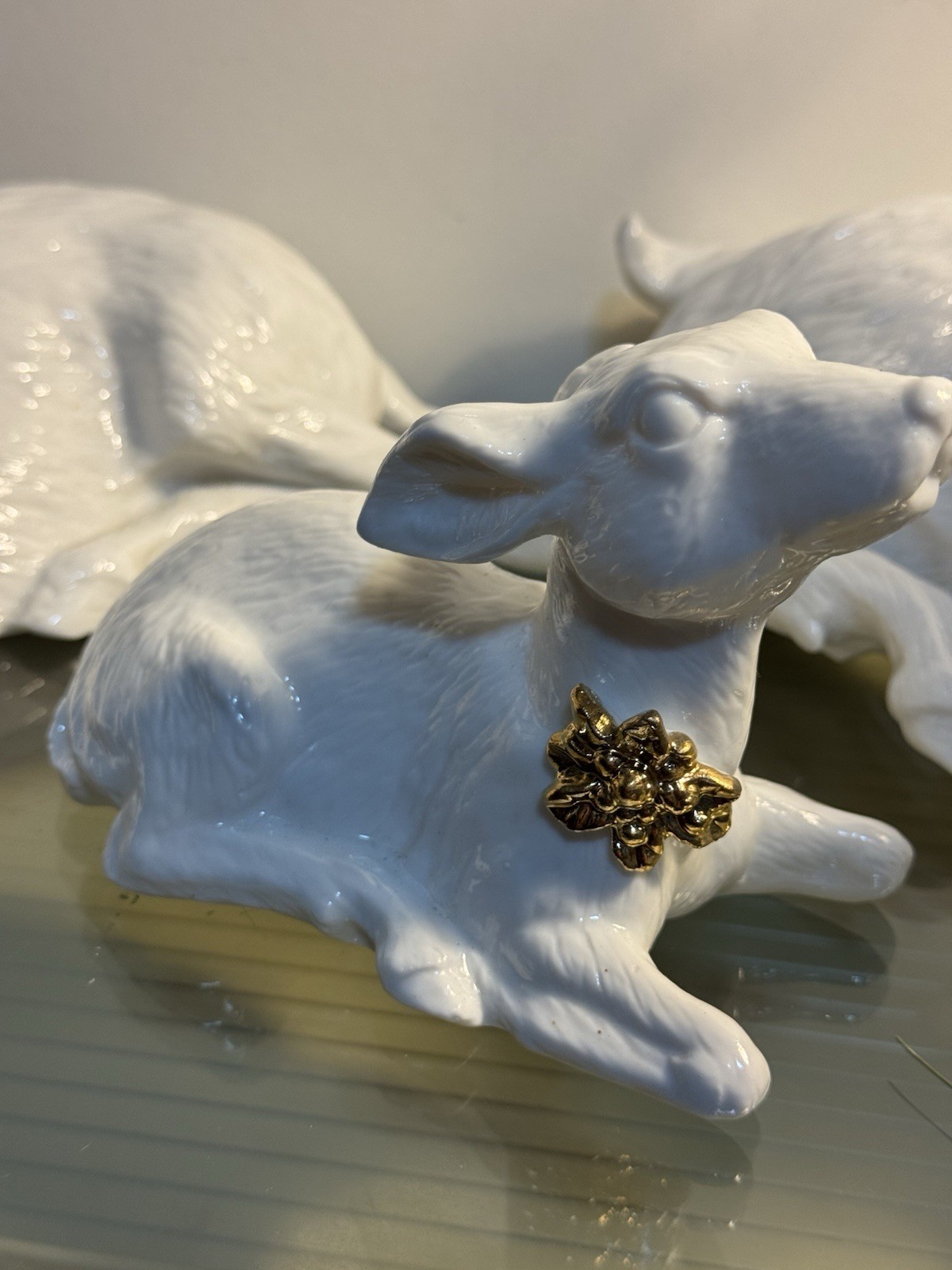 THREE PIECE WHITE PORCELAIN DEER FAMILY GOLD ACCENTS Excellent Condition W/ Box