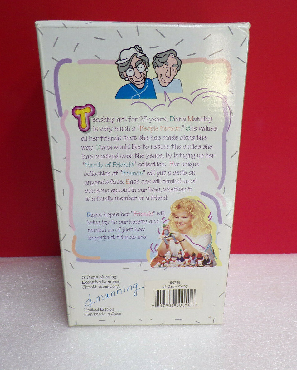 Shelf Sitters #1 DAD Young Family of Friends Collection Manning Figurine
