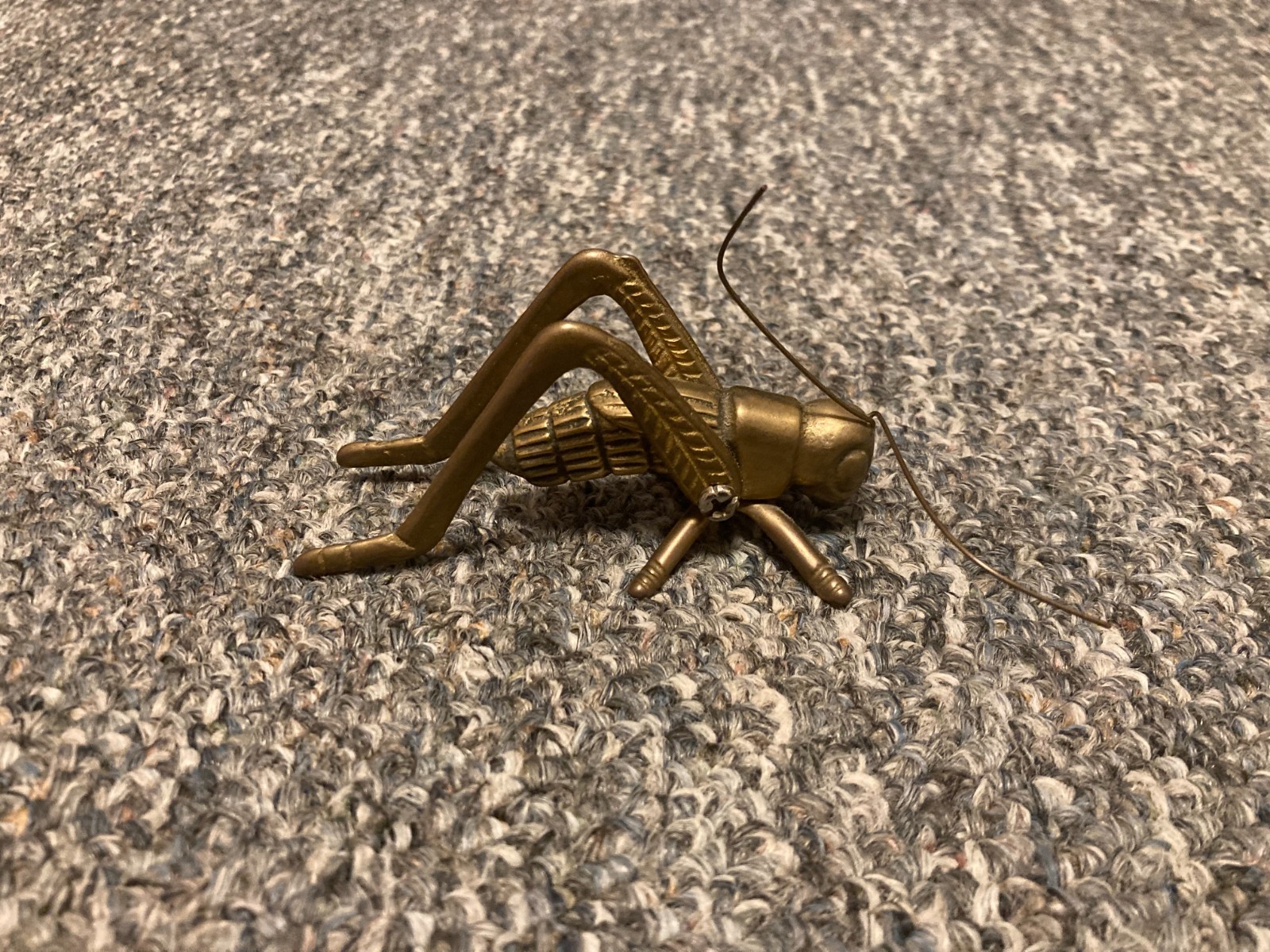 Vintage 4″ 1970s Solid Brass Grass Hopper/Cricket Figurine Paper Weight MCM