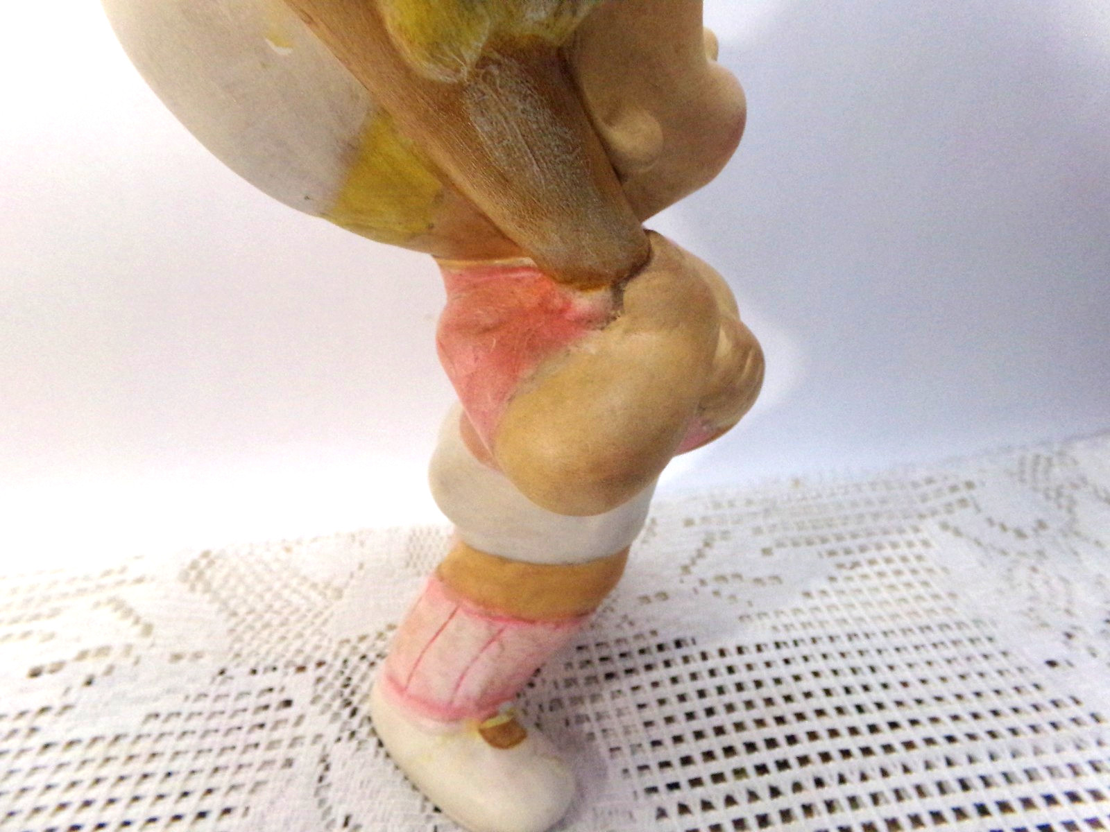 VINTAGE ATLANTIC SMILEY SOFTBALL GIRL WITH BAT 11″ TALL HALLMARK + 1974