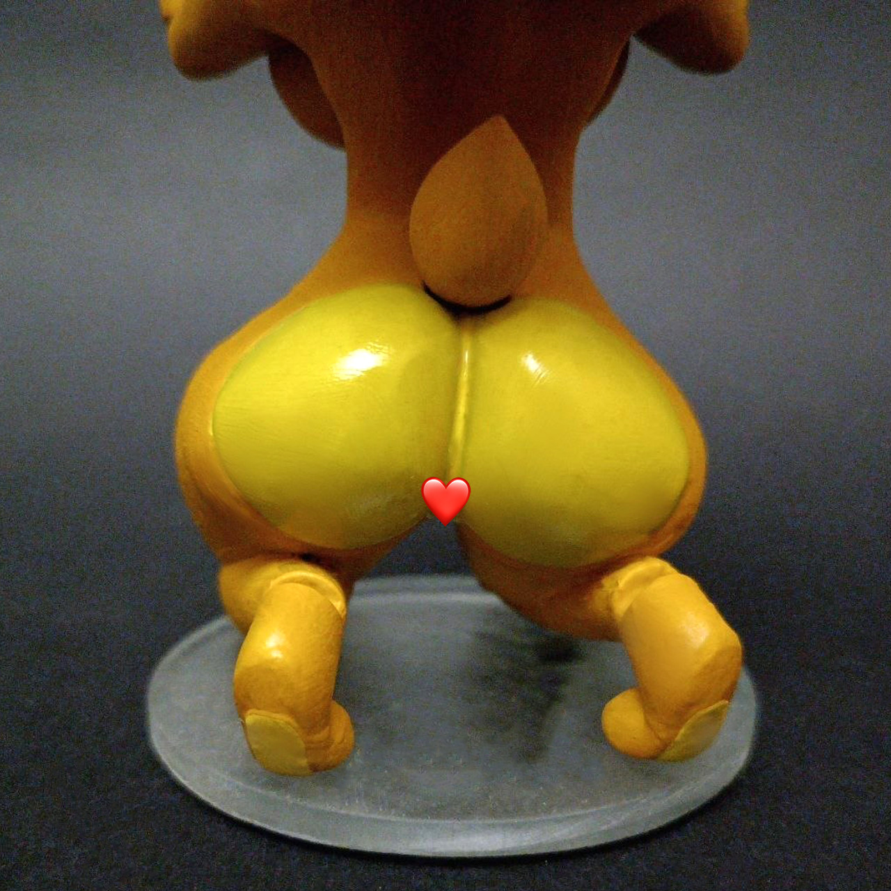 Golden Frenni, NSFW Figurine, Fap Nights at Frennis, 15 cm Resin Figure