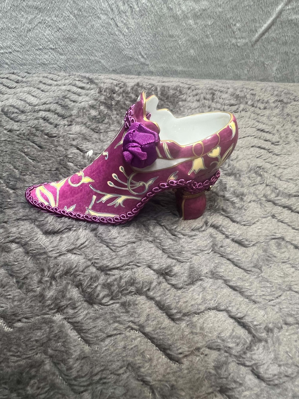Limoges Purple Porcelain Shoe 7 Trinket Box Hand Painted France Limited Edition