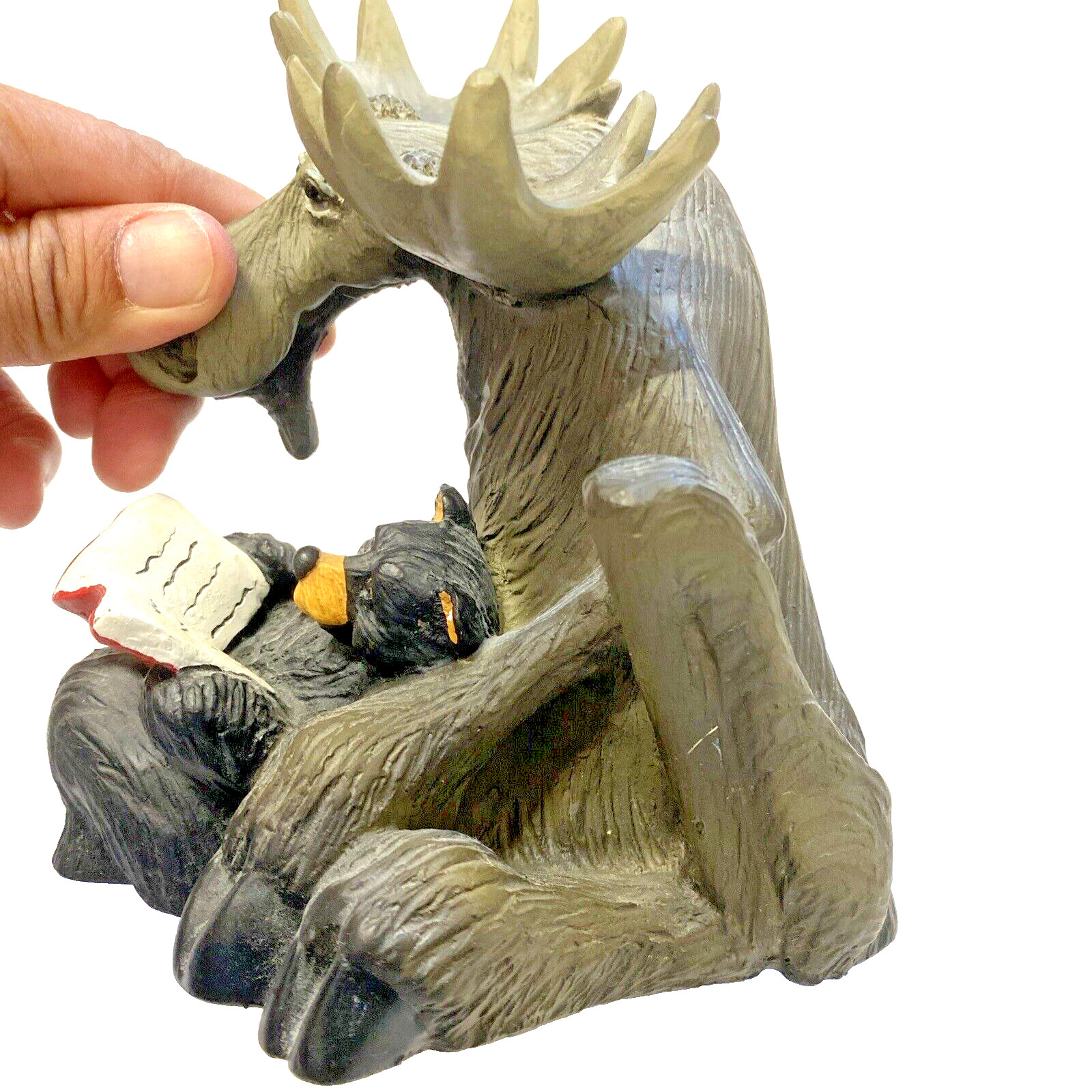 Vintage Bear Foot Moose & Big Sky Carvers to Amuse Cabin 6.2″T Figurine