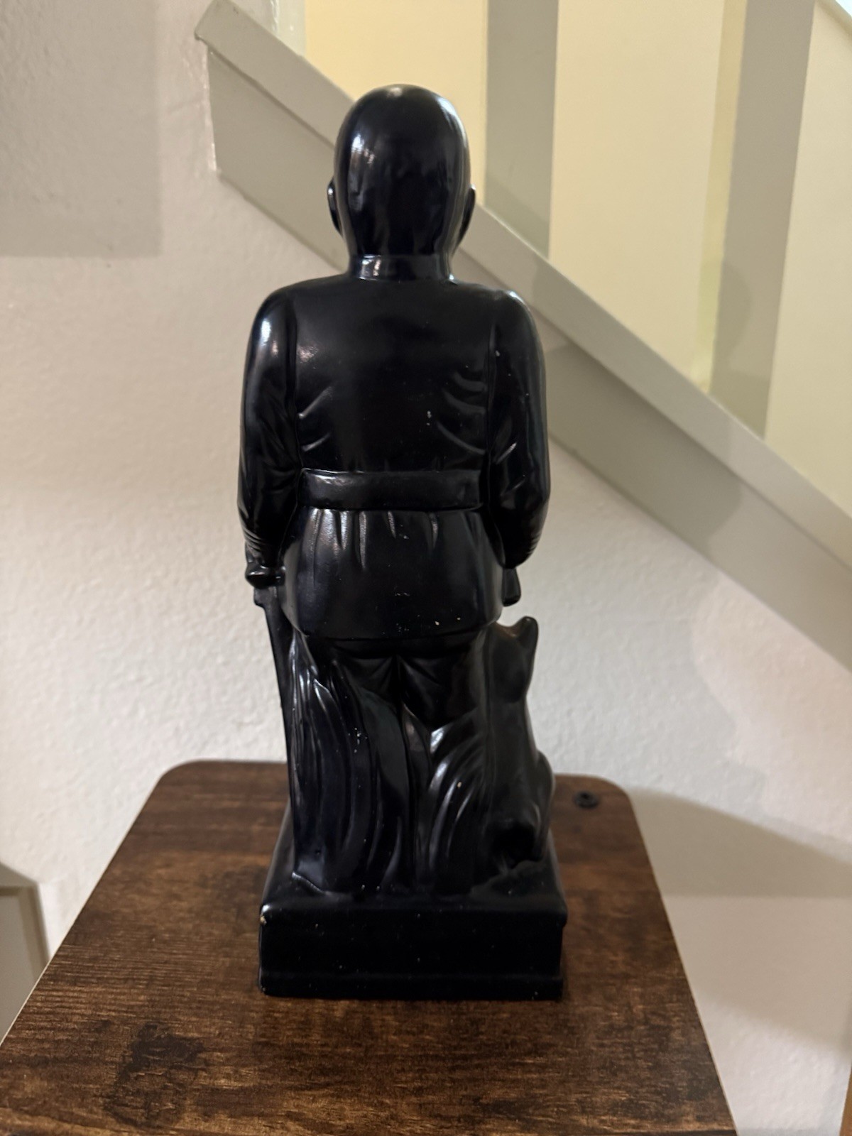 Vintage 1970s-80s Japanese souvenir statue of Saigo Takamori and dog