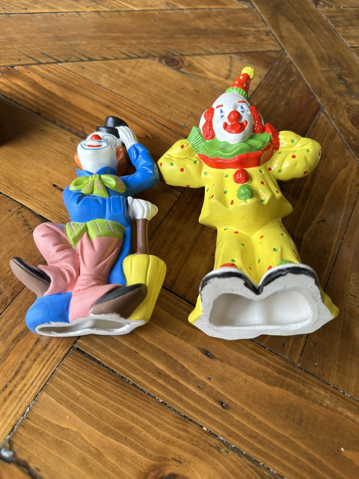 Vintage 8 piece Brinn’s Enesco Penco Clown Lot w/ bank, planter, figurines VGUC