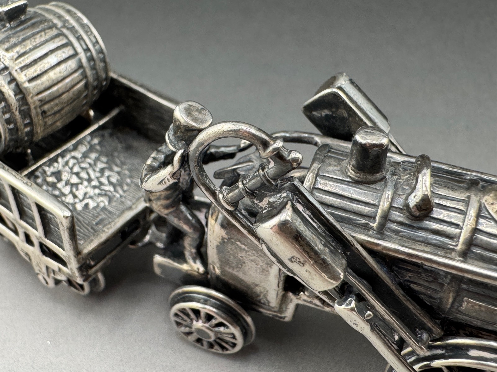 Old Fashioned Steam Tractor Farmer Sterling Silver Figurine Art Statue 100grams