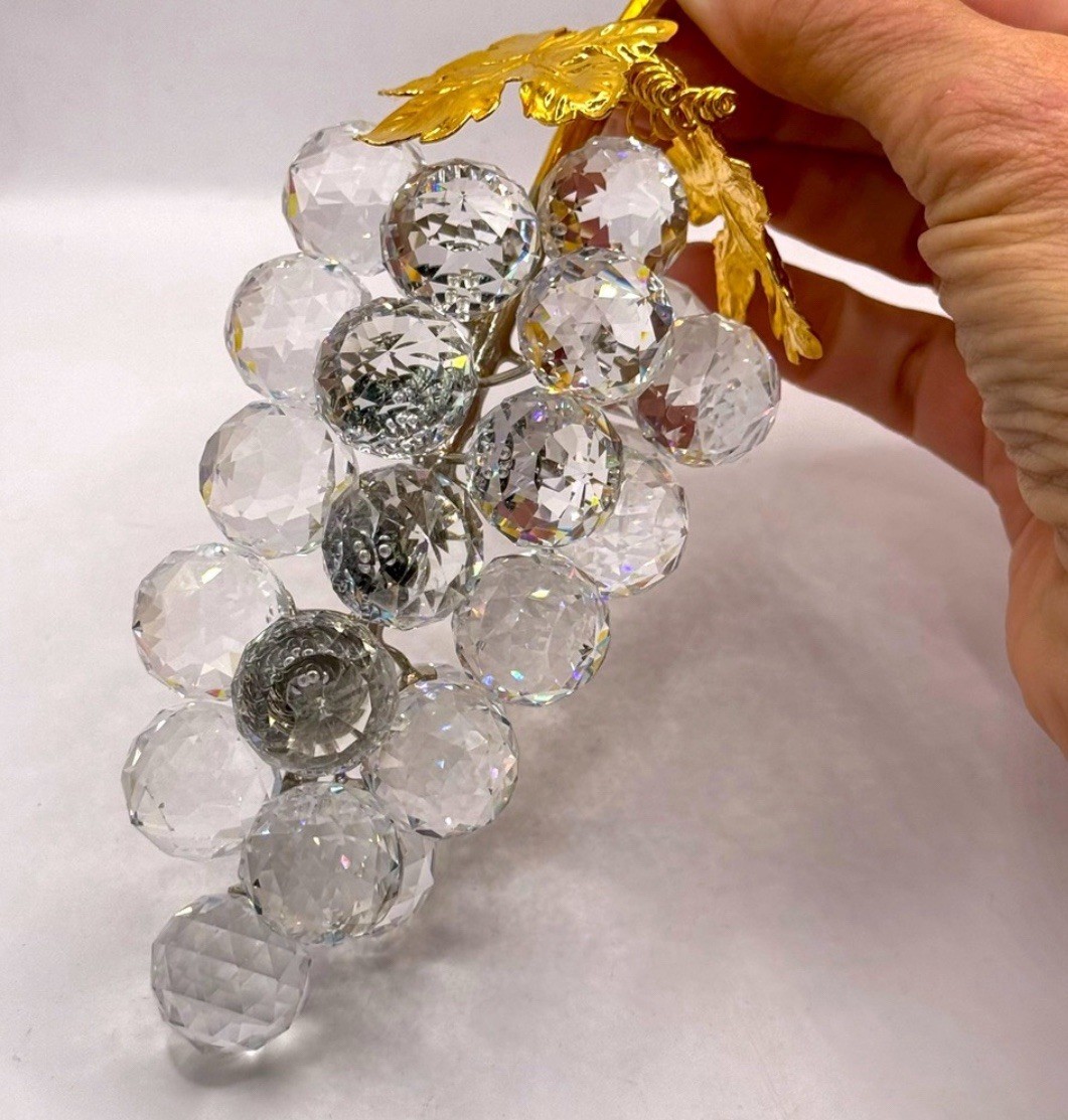 STUNNING! Swarovski Crystal Large Grapes Cluster With Gold Leaves Austria 11864