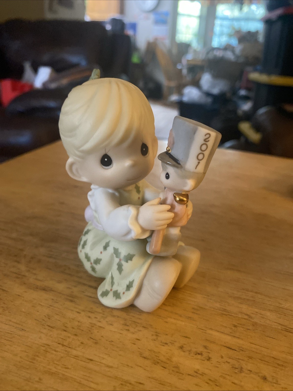 Precious Moments Porcelain Figurines Lot of 27+, Vintage Collectibles