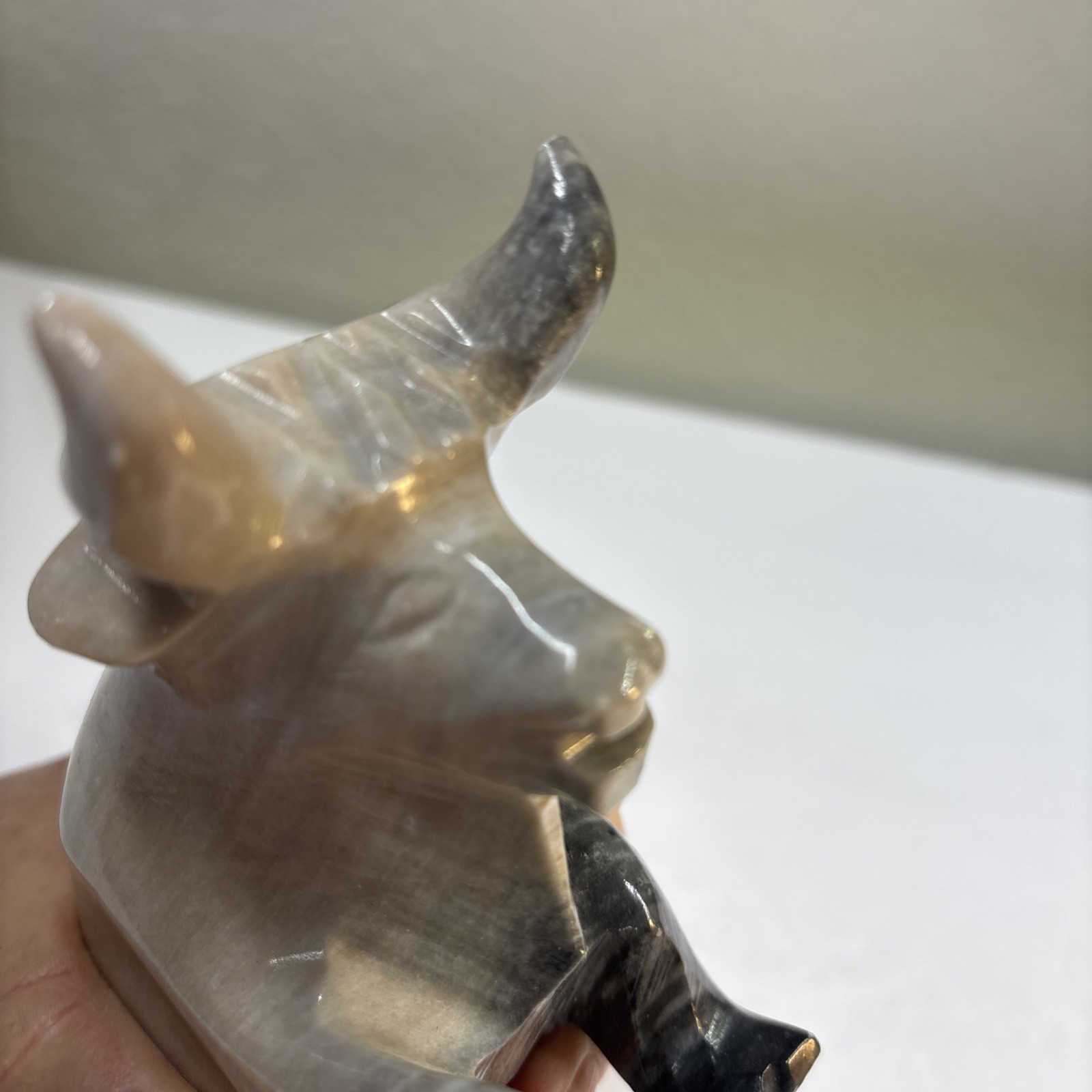 Vintage Marble Gray Black Rock Carved Bull Animal Figure Paperweight 7”