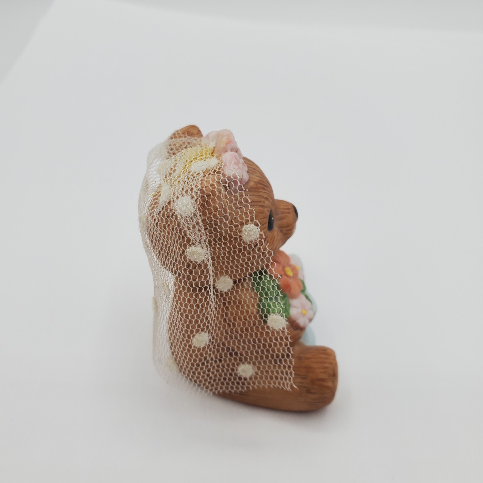 Homco Teddy Bear Month Figurine 1413 June Bride Wedding Veil Marriage cake top