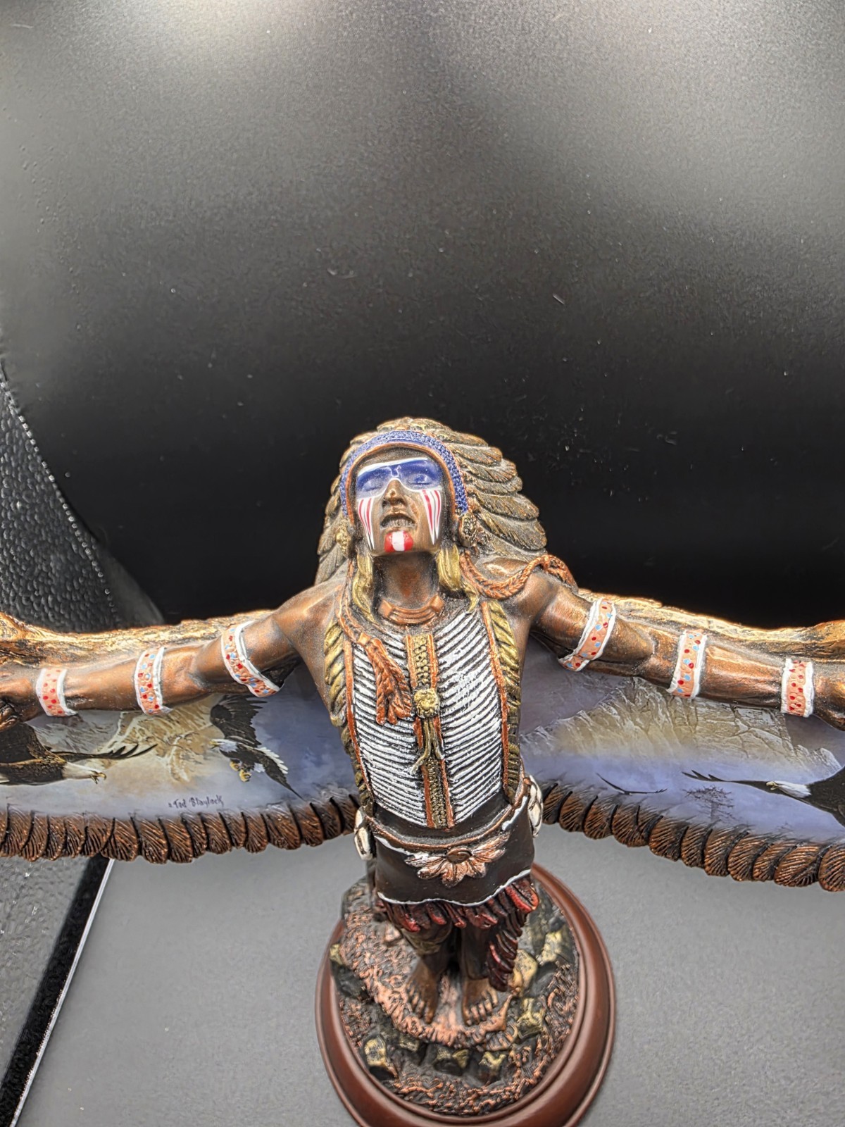 Invoking The Sacred Guardian Statue 2013 Bradford Exchange A8394
