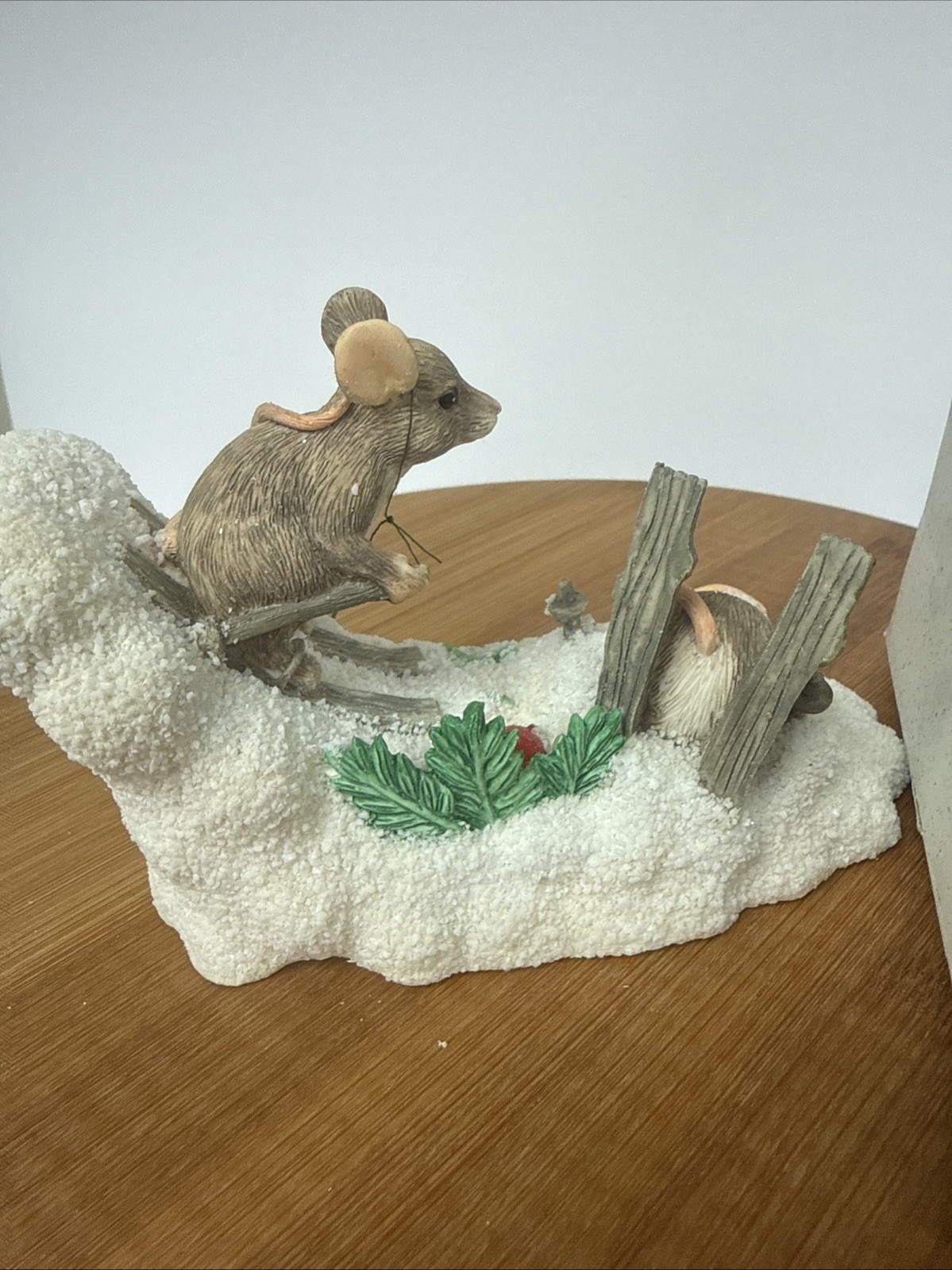 Charming Tails Fitz&Floyd HOT DOGGIN Figure 87/003 Christmas Mice Skiing Signed