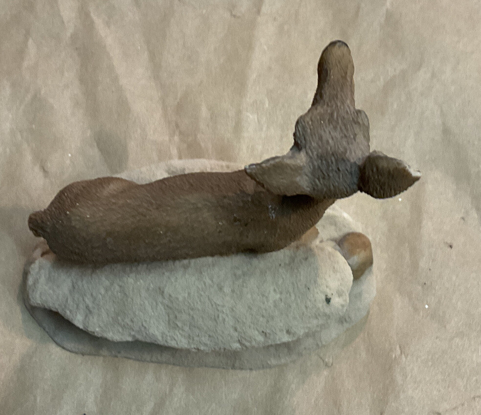 vintage white tail deer DOE figurines #SC-699 made in U.S.A