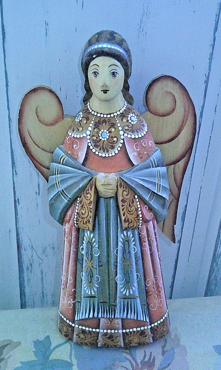 Russian Hand Carved Painted Wooden ~ ANGEL ~ Sculpture 8 1/2″ Tall