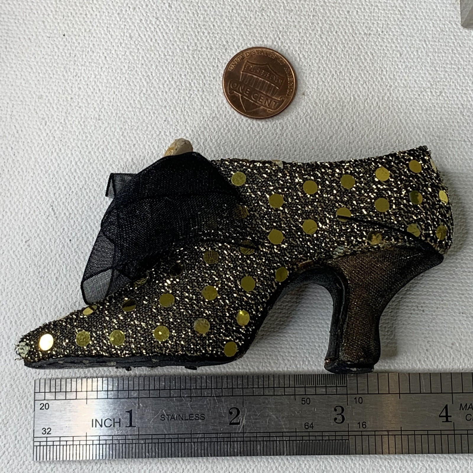 Miniature Victorian Shoe High Heel Slipper Sequins Cameo Bow Glam Decoration 4.2