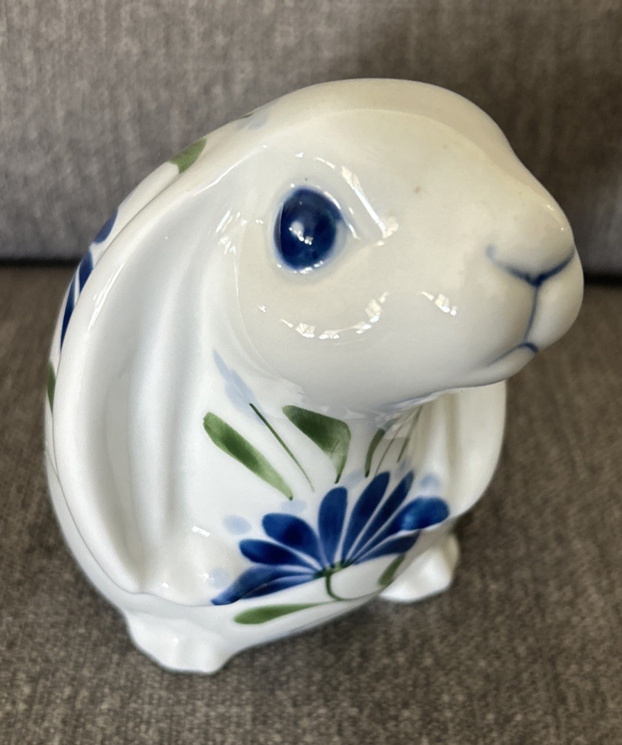 Dansk Int’l Vintage Ceramic “Sage Song” Rabbit Figurine Approx: 5 1/2” H x 4” W