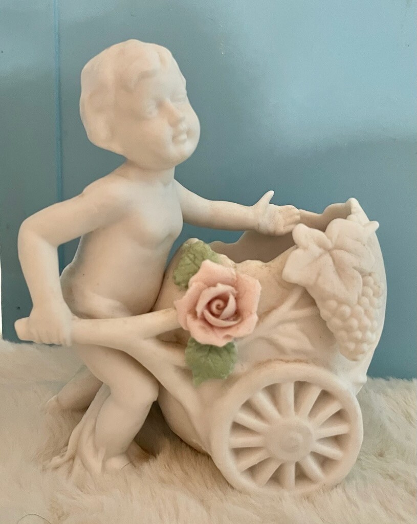 Vintage ARCO Fine Quality Dallas Cherub Angel Pushing Cart Japan Good Condition!