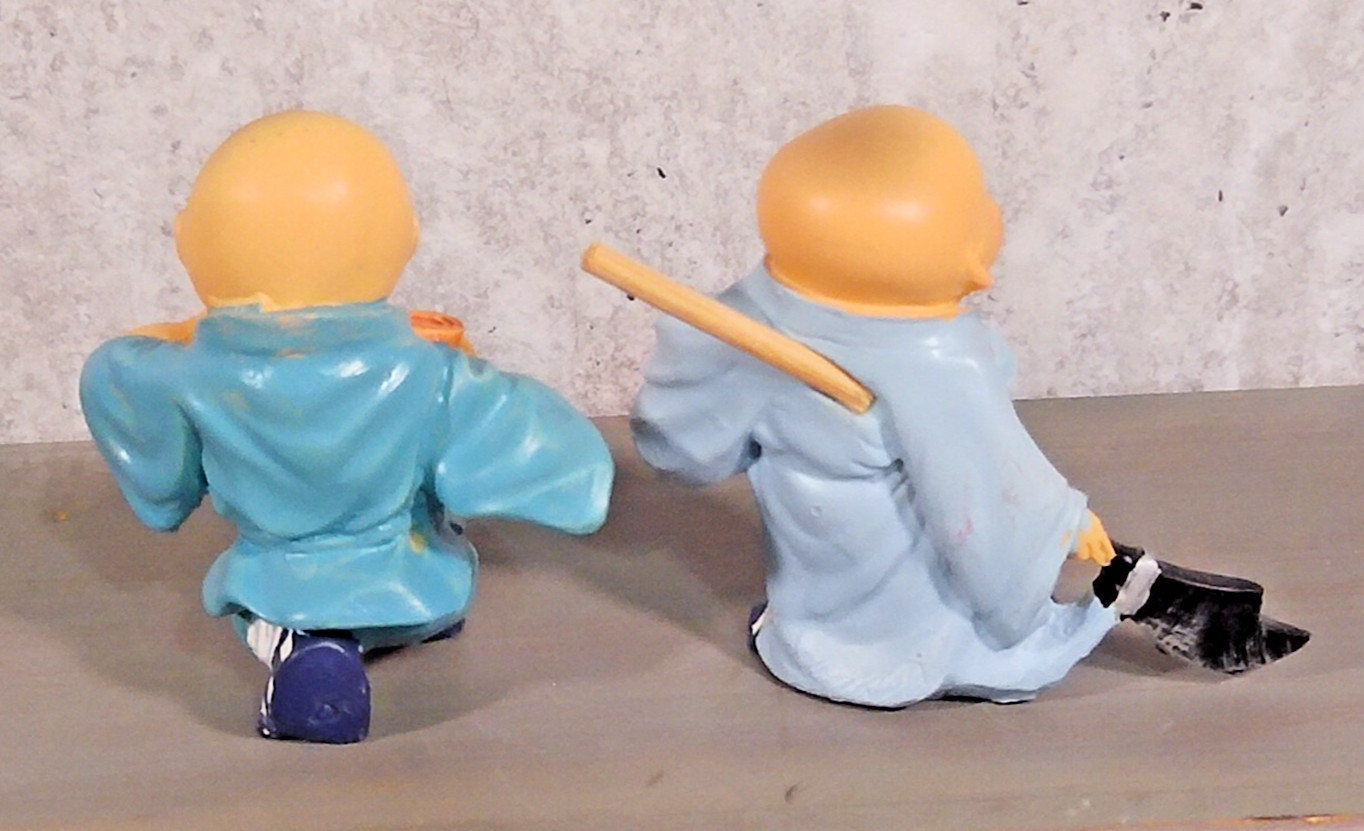 Shaolin Monk Kung Fu Boys Action Pose Resin 9 Figure Lot Martial Arts Vintage