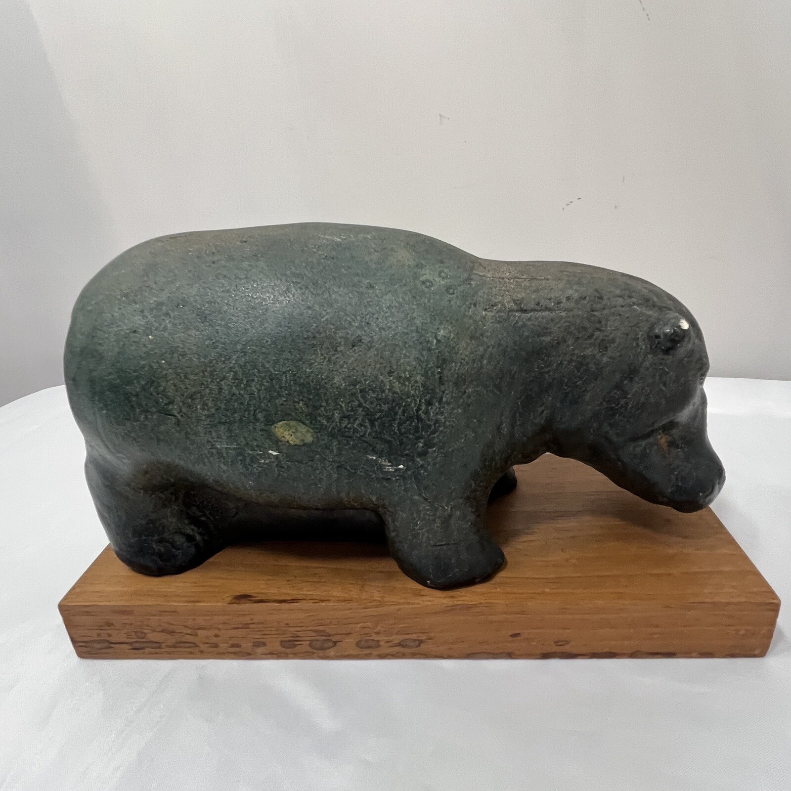 Vtg Alva Studios NY Standing Hippopotamus Sculpture Gipsformerie Berlin Hippo