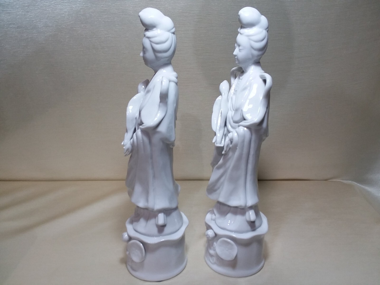 2 Geisha ORIENTAL GIRL HOMCO #1426 Cross Sword White Porcelain Figurine 12″