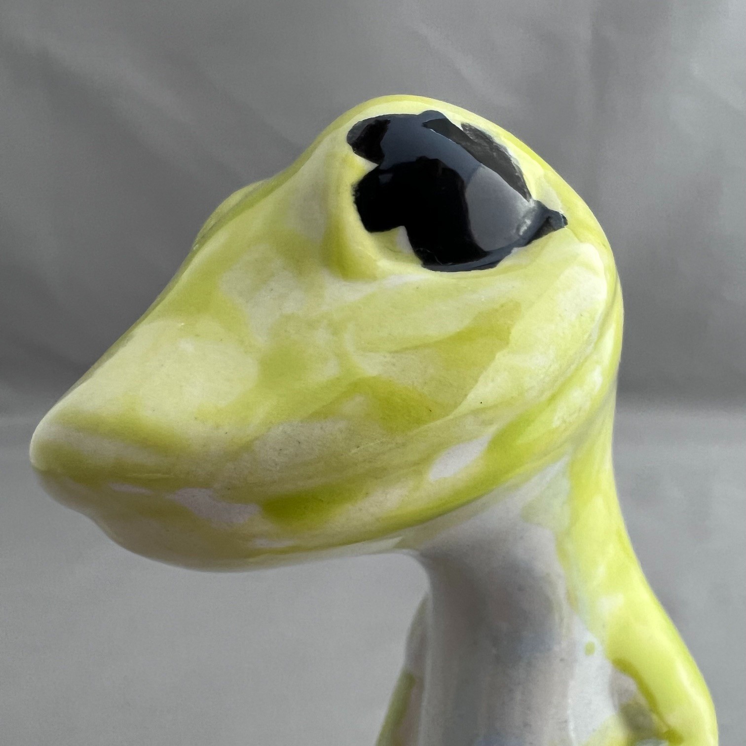 Gecko Animal Hand Painted Ceramic Character Figurine Lime Green Blue 5in Signed