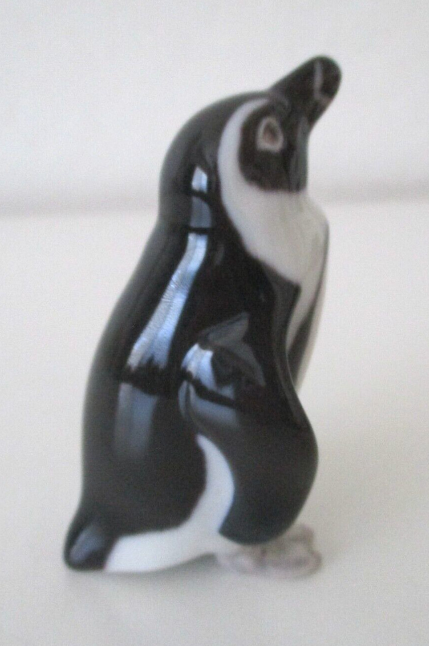 B&G PENGUIN FIGURINE MADE IN DENMARK 3.25″ Black & White PORCELAIN VTG AZ40