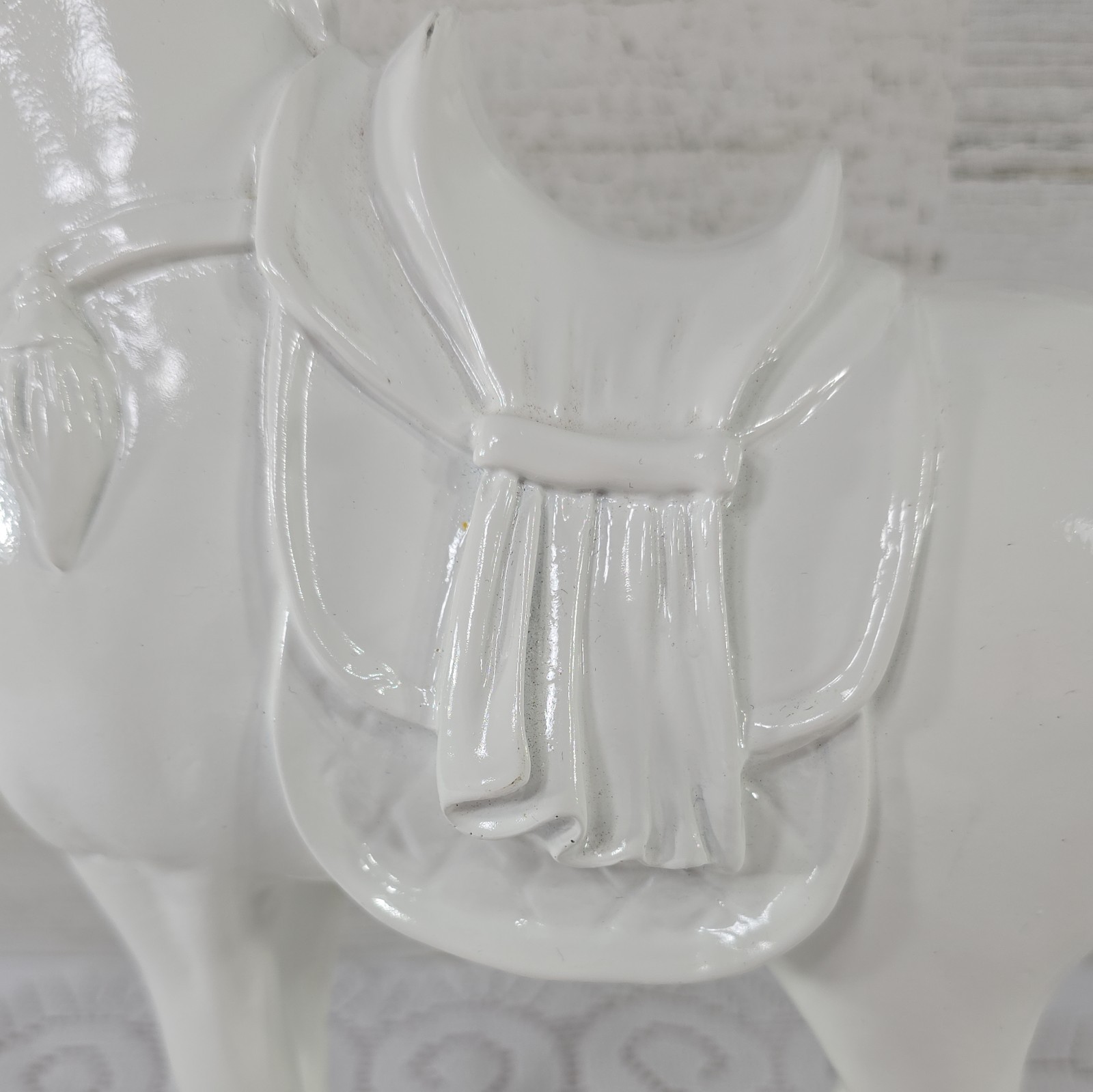 VINTAGE WHITE Trojan Horse Statue MCM War Sculpture Figurine 12 inx9 in 1lb 15oz