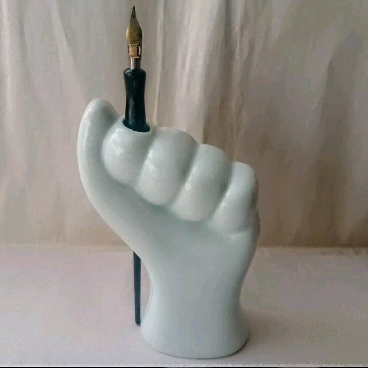 Castle Enterprises Fist Ceramic Hand Porcelain Pen Stand Toothbrush Holder Korea