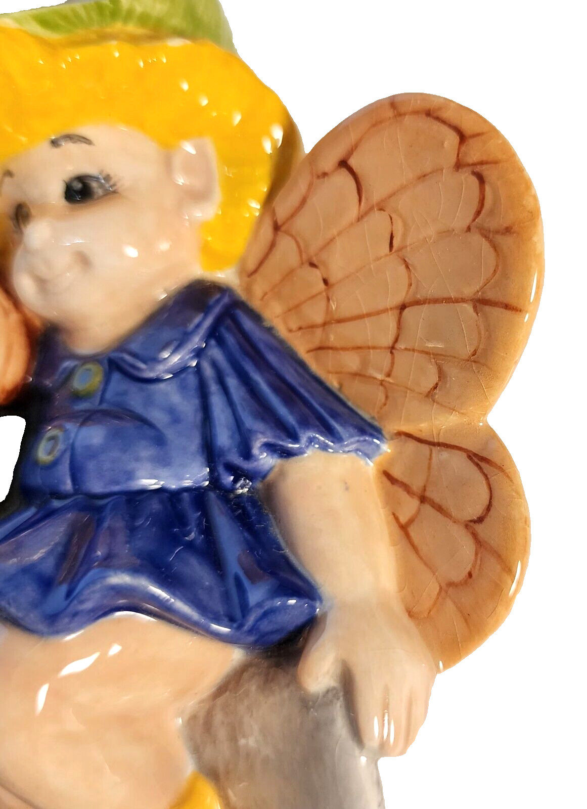 Vtg-Ceramic-Hanging-Garden Pixie-Sitting on top of aTrowel with Lady Bugs-Signed