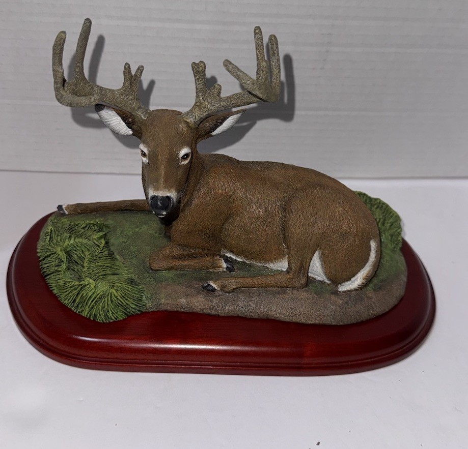 Danbury Mint Summer Velvet Bob Travers Whitetail Deer Sculpture MINT Box COA