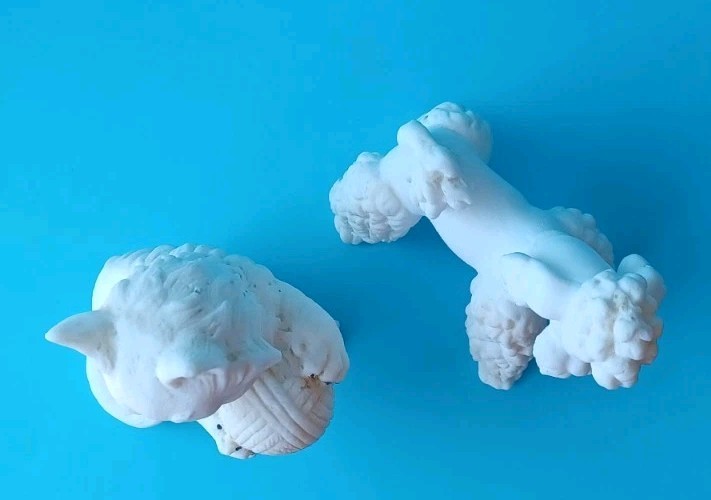 (2) VTG CHALKWARE WEATHER BAROMETER FIGURINES KITTEN W/YARN & POODLE UNMARKED
