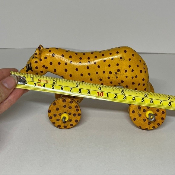 Toy Figure Cheetah Wooden Wood Hand Carved Painted On Wheels Folk Art African