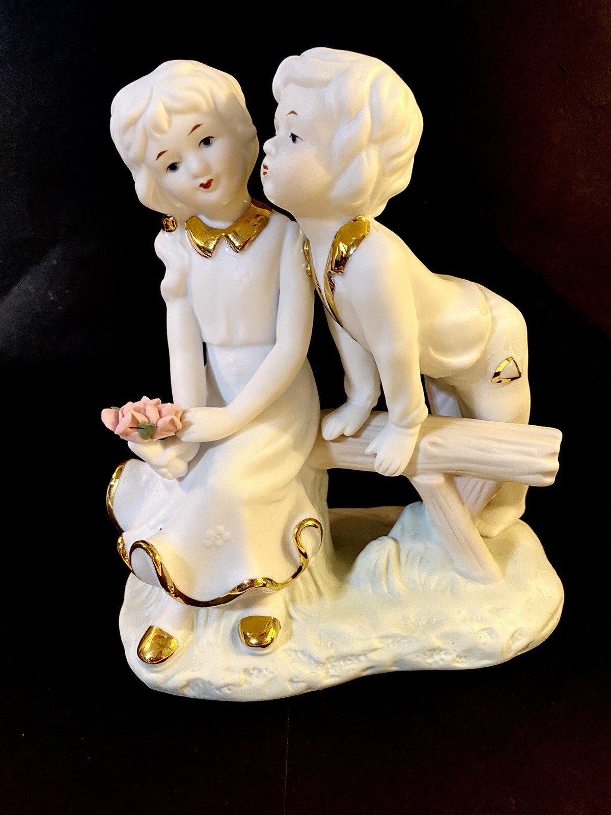Vintage Porcelain Matte Finish w/Gold Trim Boy and Girl Courting Figurine 7″x 6″