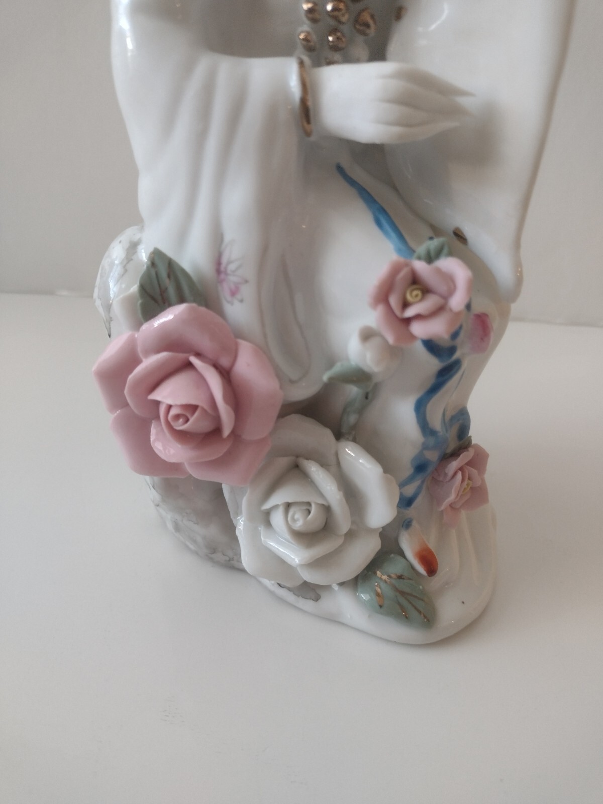 JAPANESE GEISHA GIRL STATUE FIGURINE PORCELAIN DECOR 9’