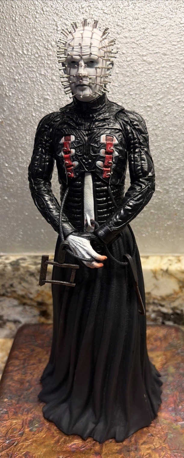 Hell2016 Miramar Pin Head 12 Figurine Limited Edition Statue