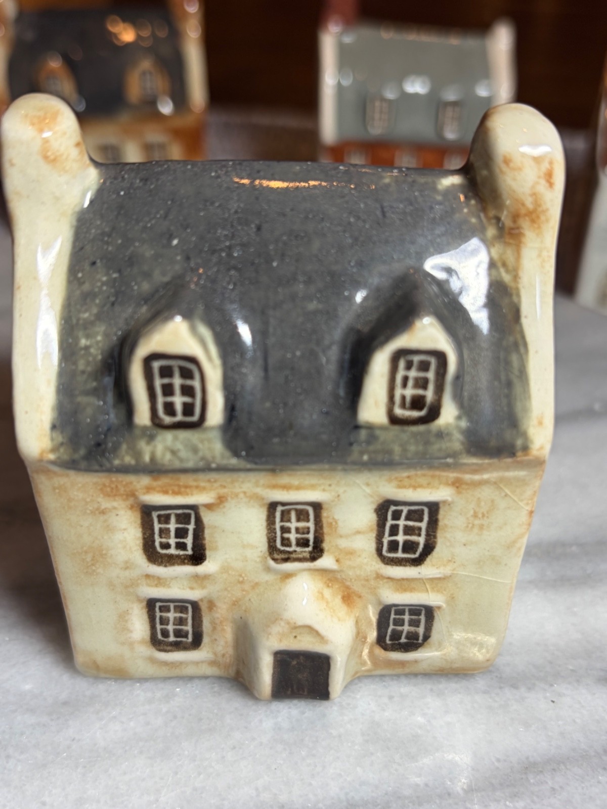 Suffolk Assorted Village Cottage Buildings, 4 Porcelain England Mini Houses