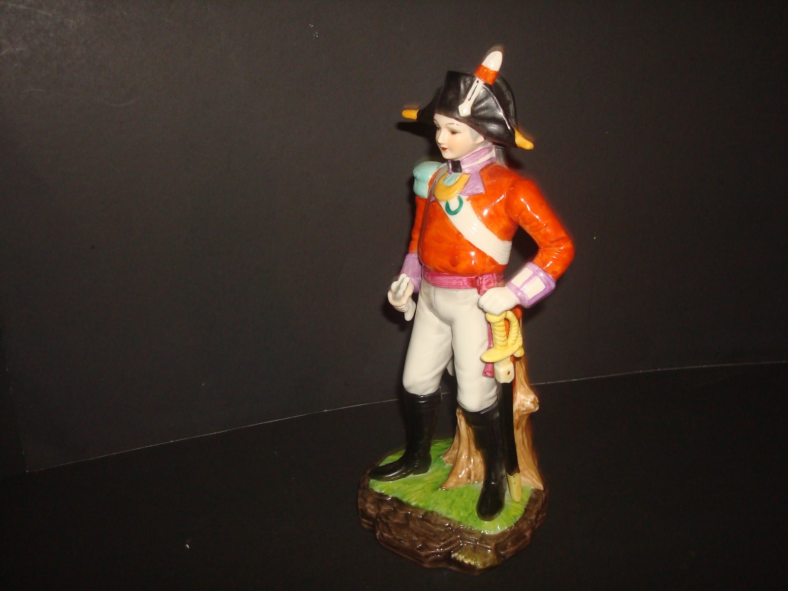 VINTAGE 1950’s BISQUE FIGURINE COLORFUL BRITISH ARMY WELLINGTON by ALFRO LONDON