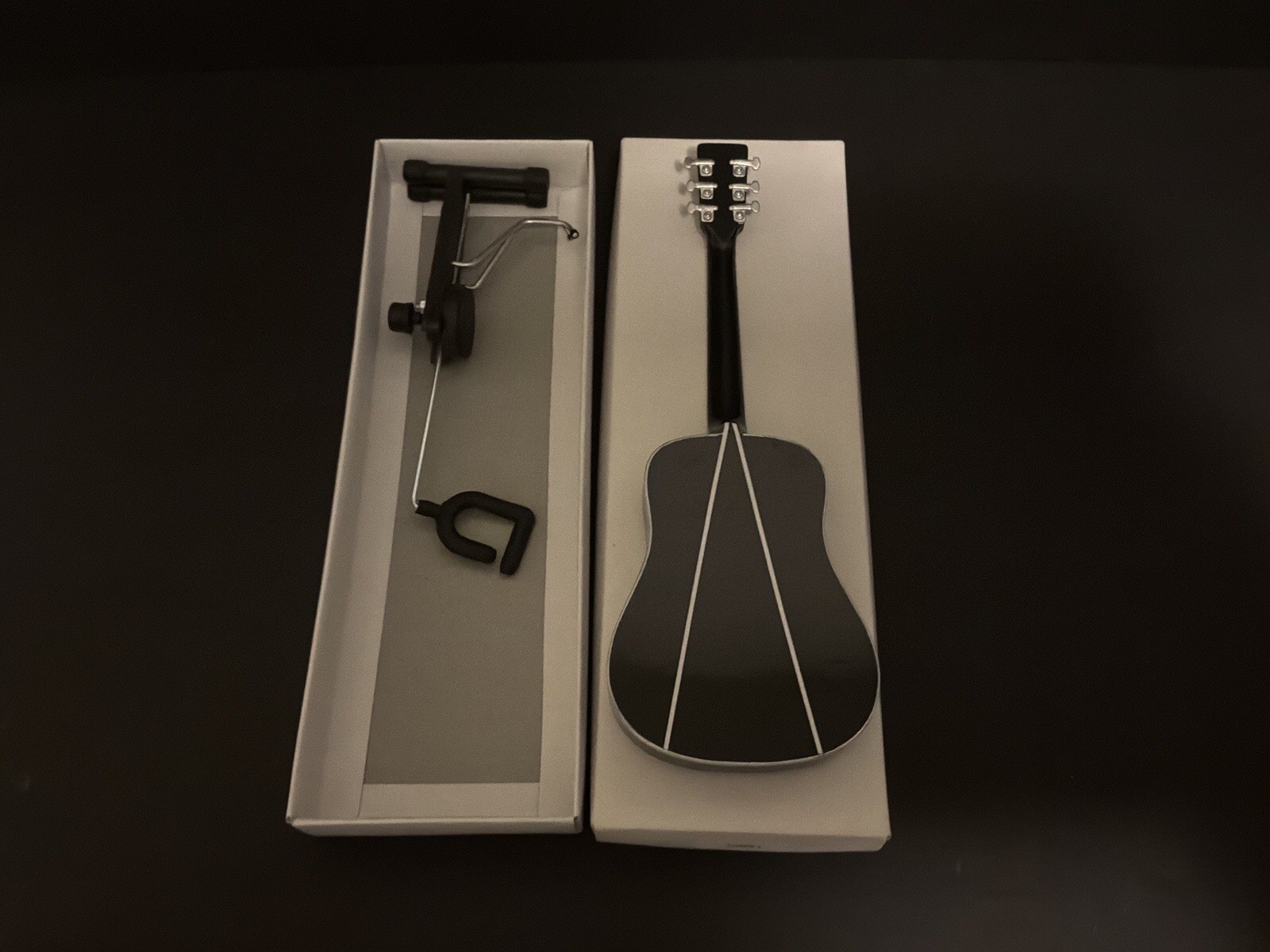 Johnny Cash Minature Black Acoustic Guitar 1:4 Scale Replica