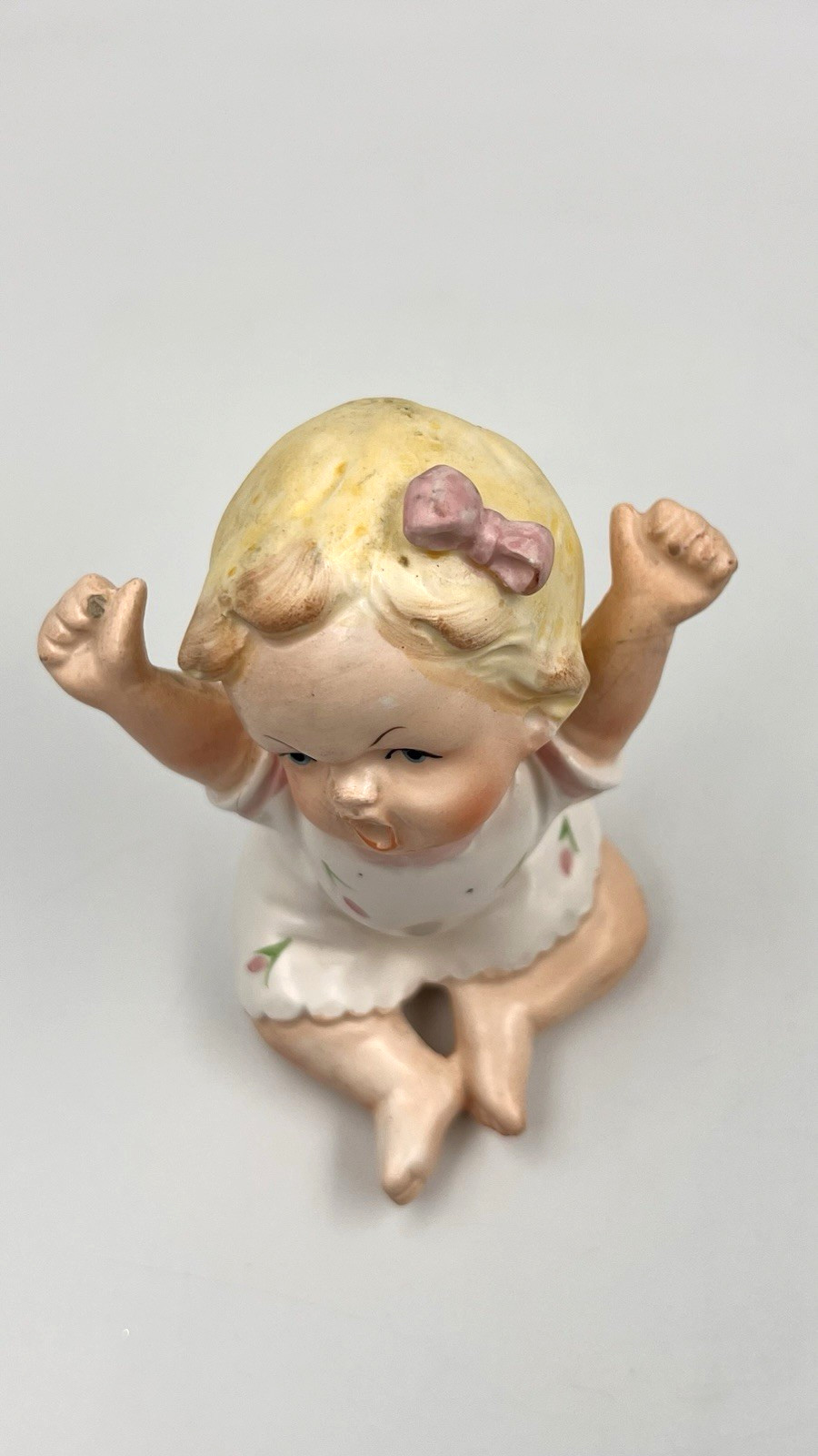 2 Vintage Porcelain Piano Baby Figurines Girl yawning, boy crying, Japan #296