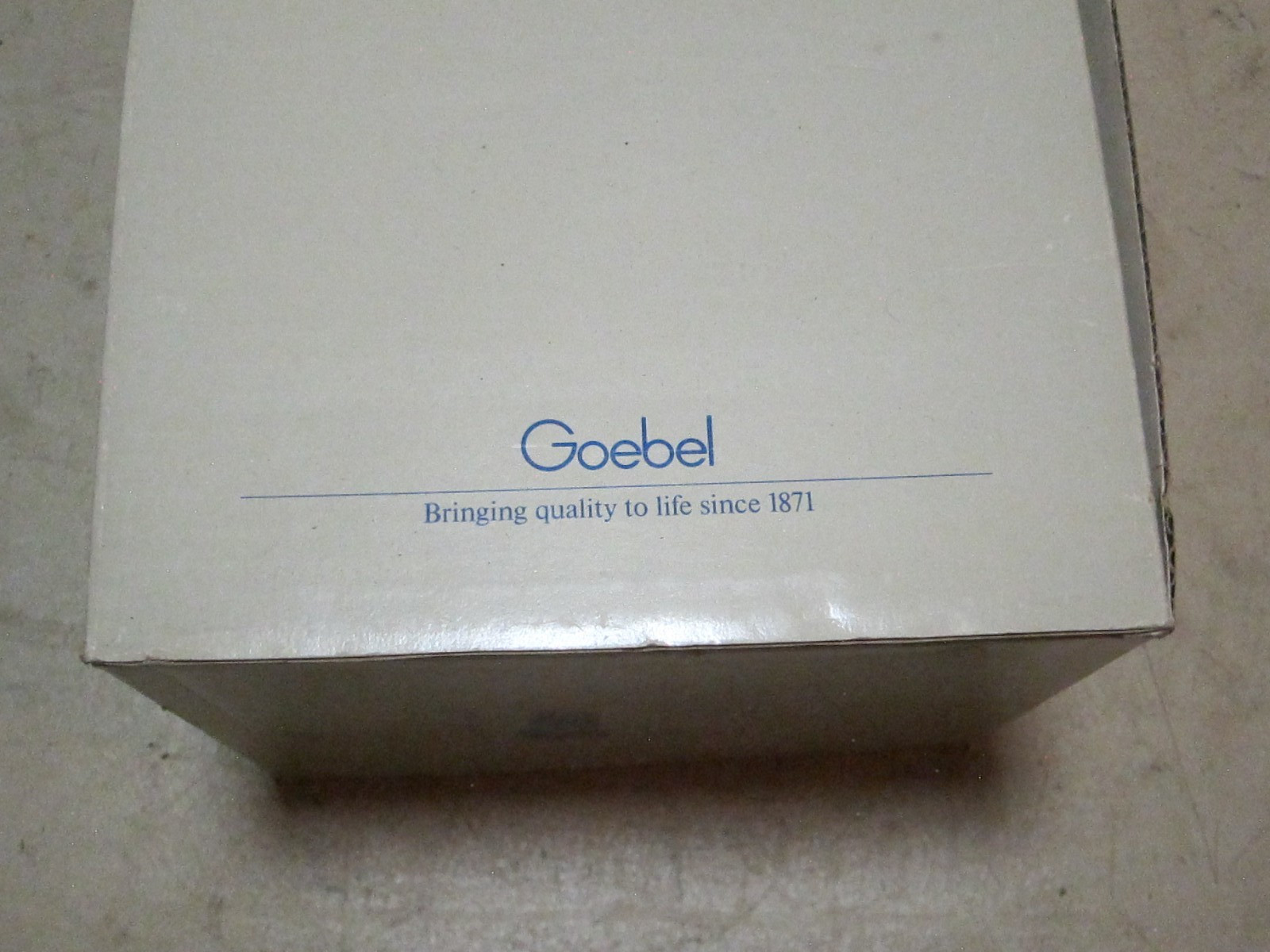 1988 Goebel Hummel Call To Worship LEX #341 Clock Tower FIGURINE 13″, Damaged
