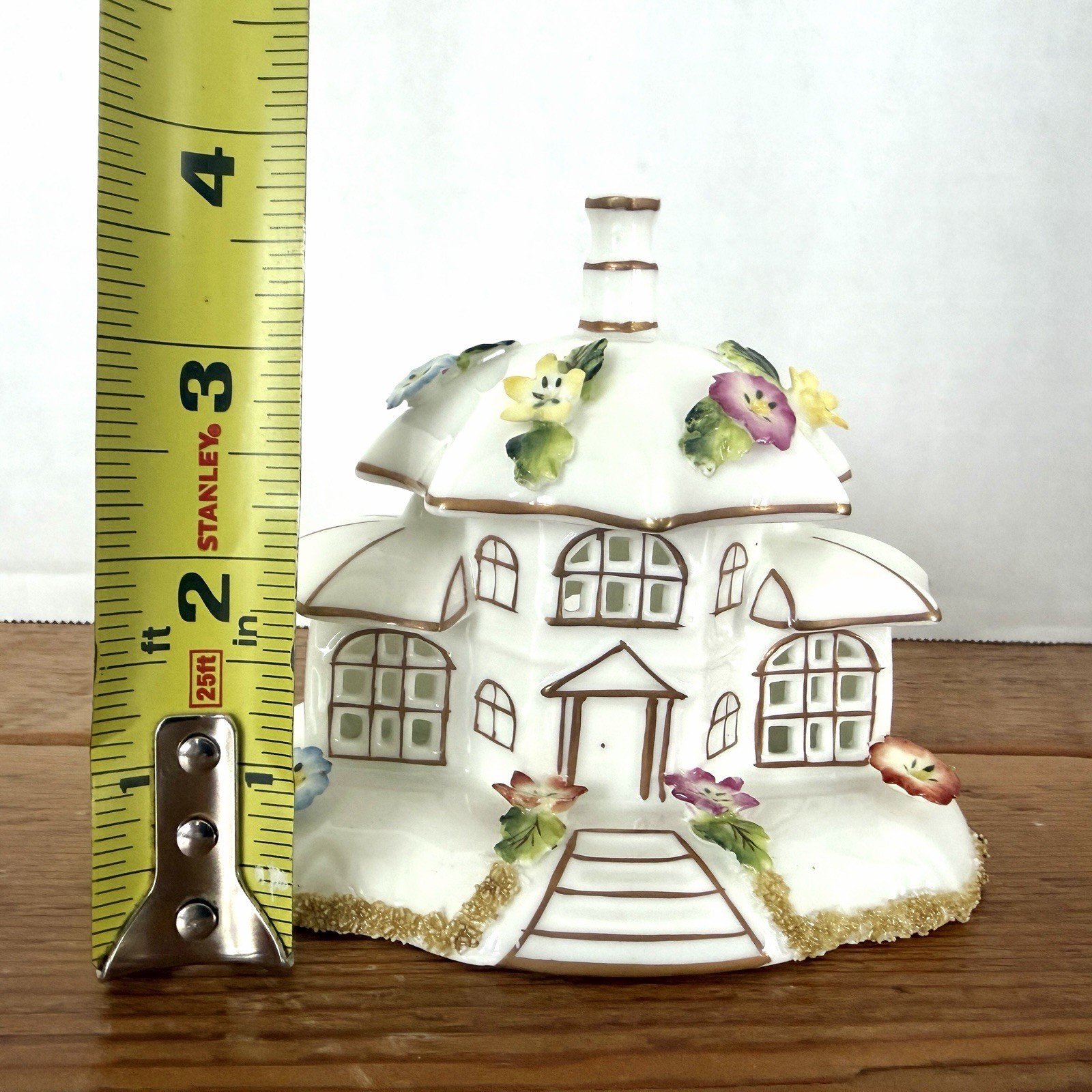Coalport Porcelain THE PARASOL HOUSE Fine Bone China Pastille Burner England
