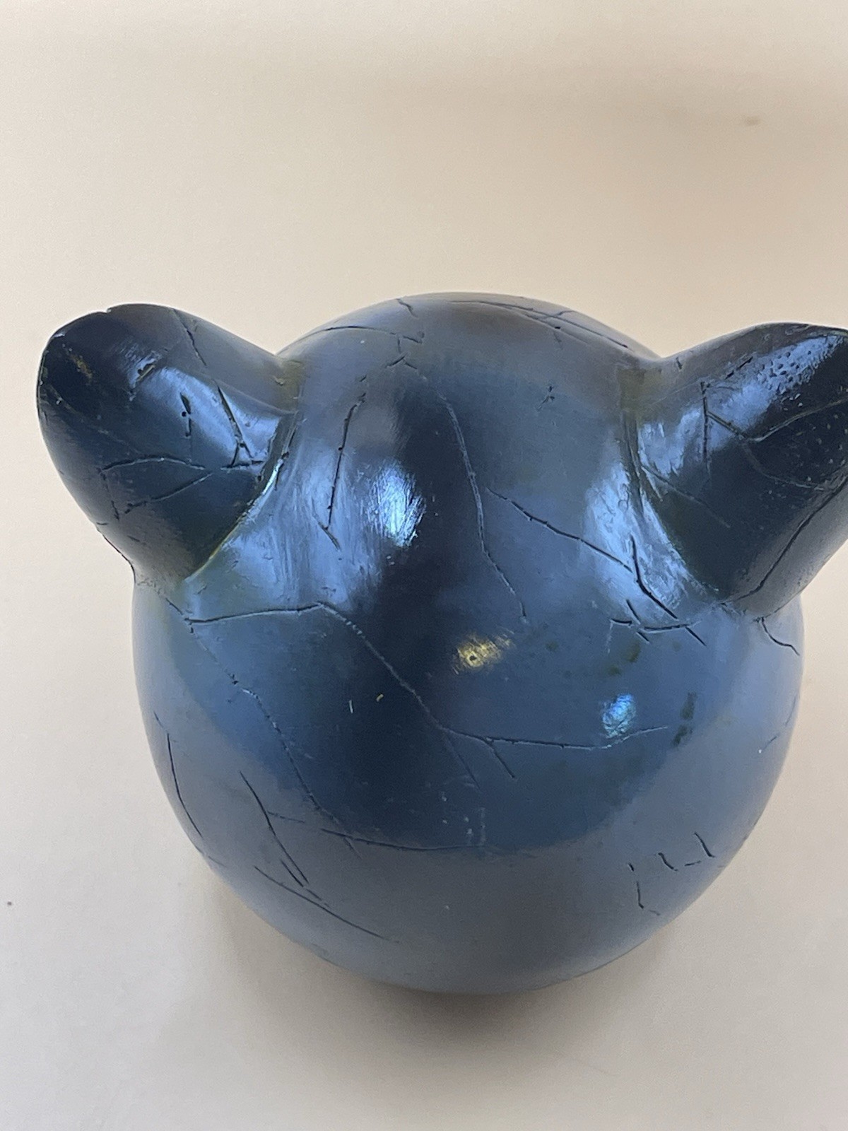 Hand-Painted Resin Marble Texture Cat Head Gothic Theme Yellow Eyes Faux Stone