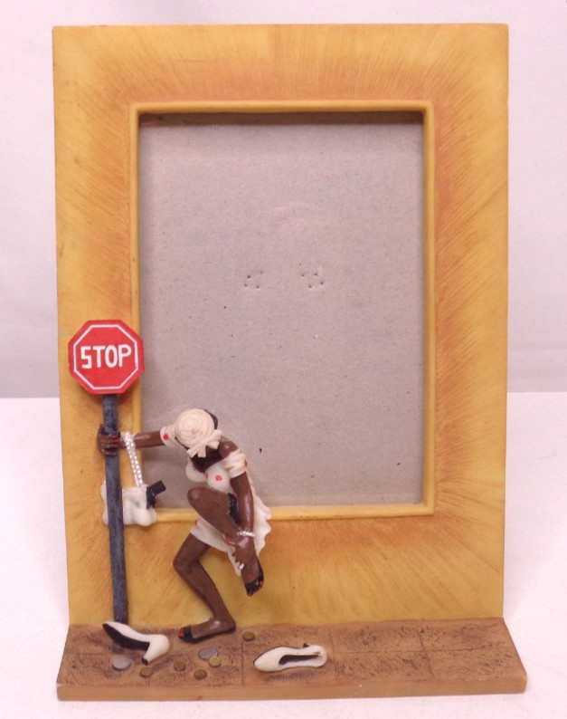 Sass n Class by Annie Lee ‘8 1/2 Narrow’ Picture Frame #6102 Vintage 1997